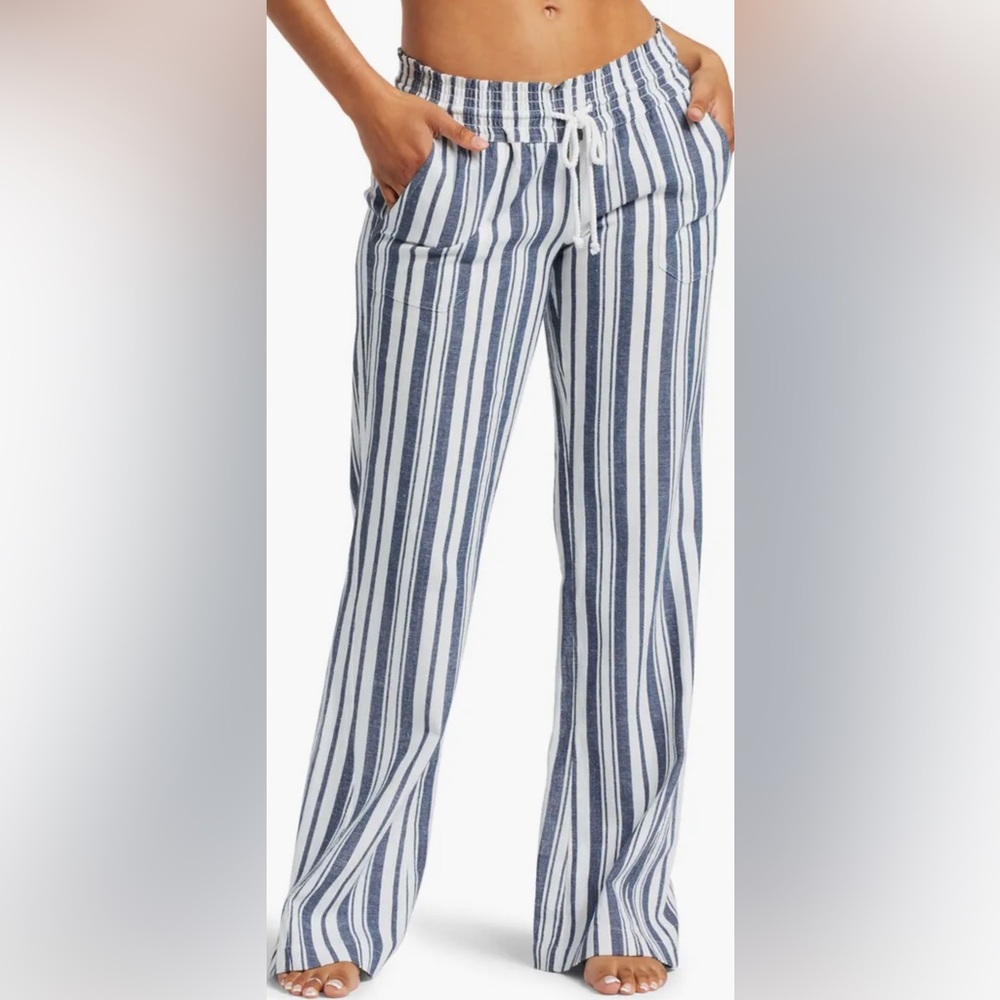 NWT Roxy Oceanside Tie Waist Pants in Mood Indigo Paradise Stripe